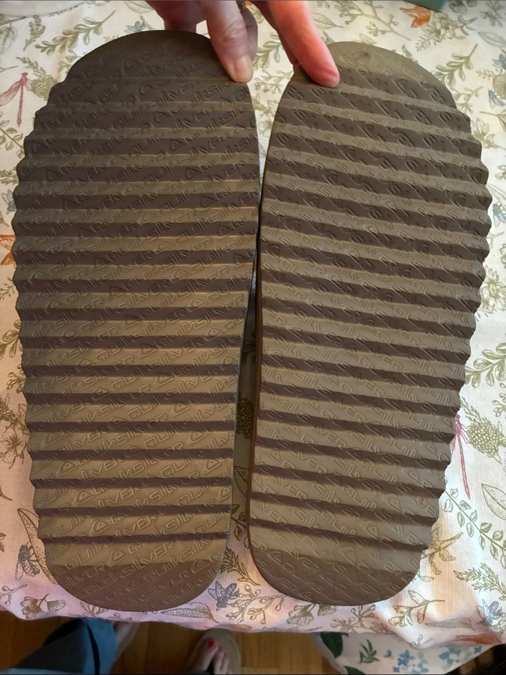 Quiksilver Men’s Cloudbreak Comfort Slip-On Slide Sandals in Olive Size 13